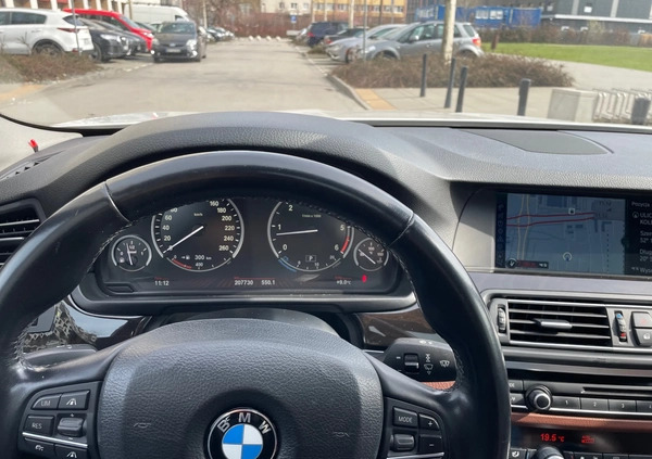 BMW Seria 5 cena 64900 przebieg: 208000, rok produkcji 2011 z Warszawa małe 67